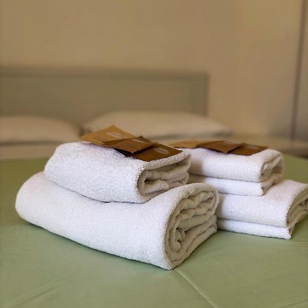 Castelnuovo Rooms #Politeama Palermo Buitenkant foto