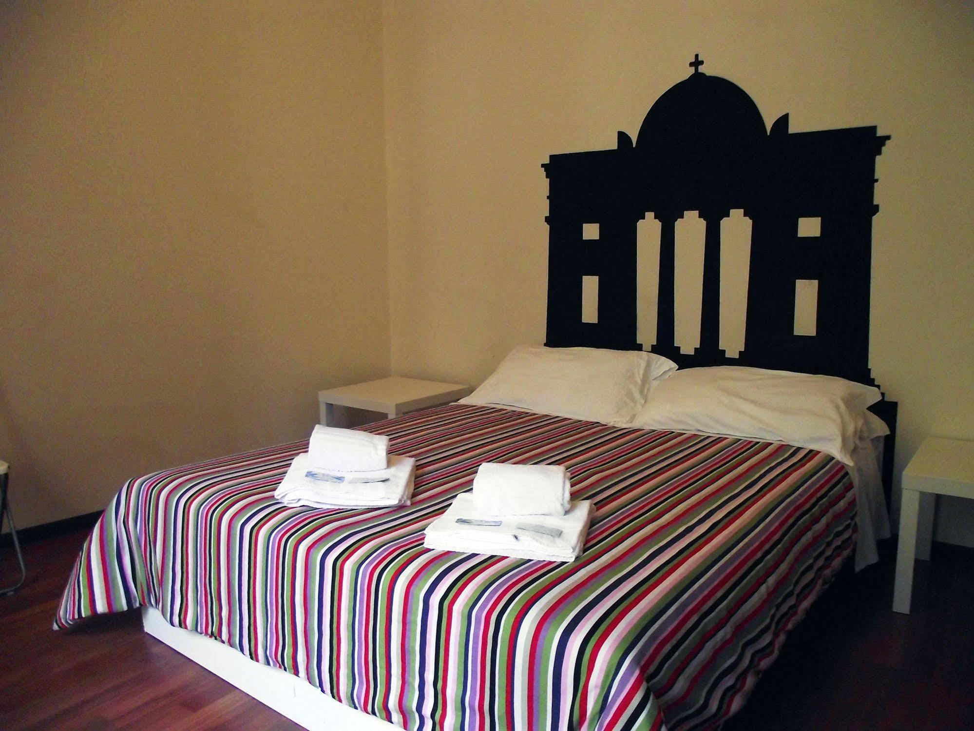 Castelnuovo Rooms #Politeama Palermo Buitenkant foto