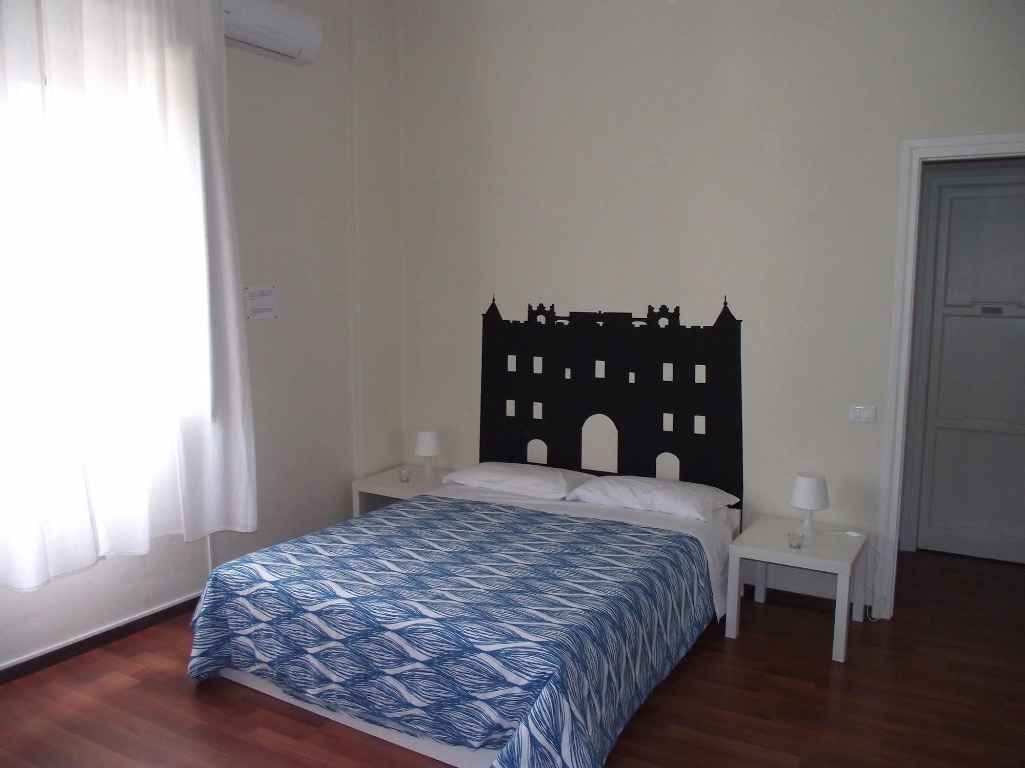 Castelnuovo Rooms #Politeama Palermo Buitenkant foto